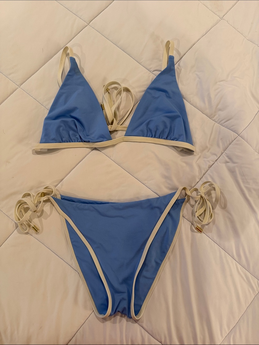 Monday swimwear bikini set